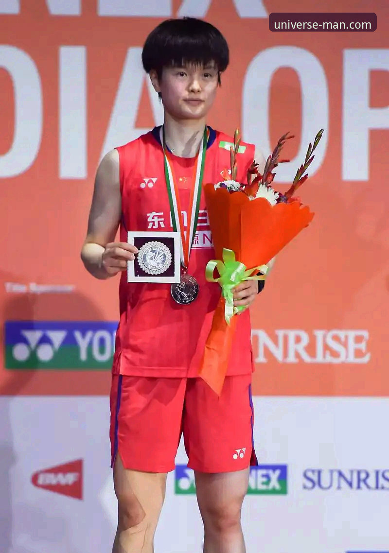 王祉怡逆转vs山口茜：尤伯杯半决赛中国队3-0横扫日本，第21次决赛之旅与万博体育平台体验对比